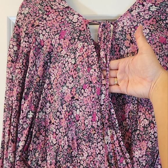 Flower print long sleeve tie back dress - Picture 4 of 7